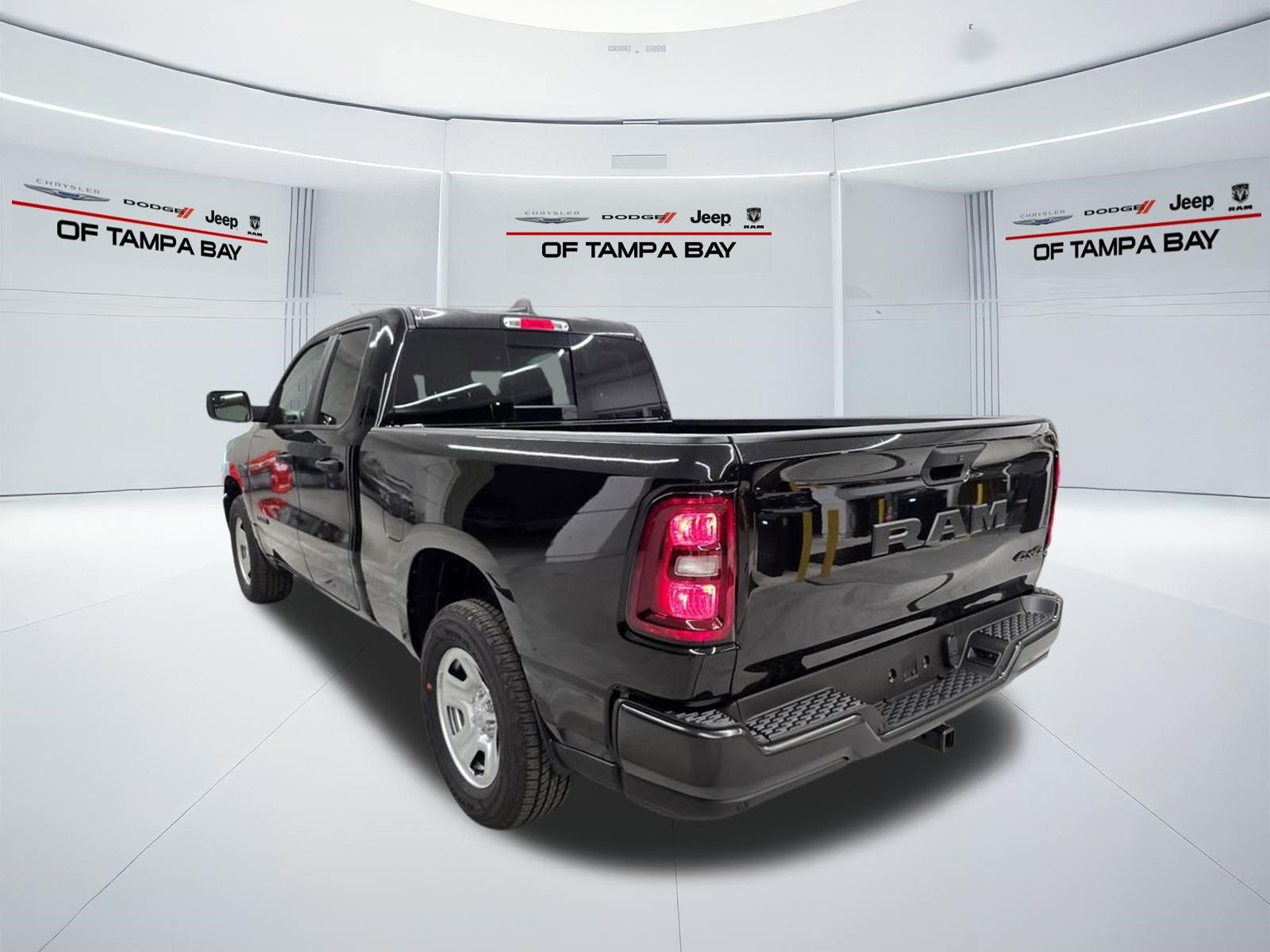 New 2026 RAM 1500 Tradesman AWD/4WD image 4