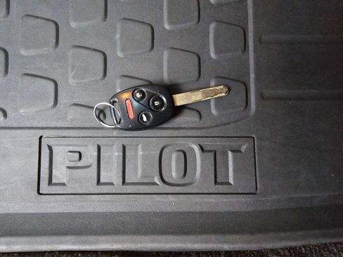 Used 2015 Honda Pilot LX image 24