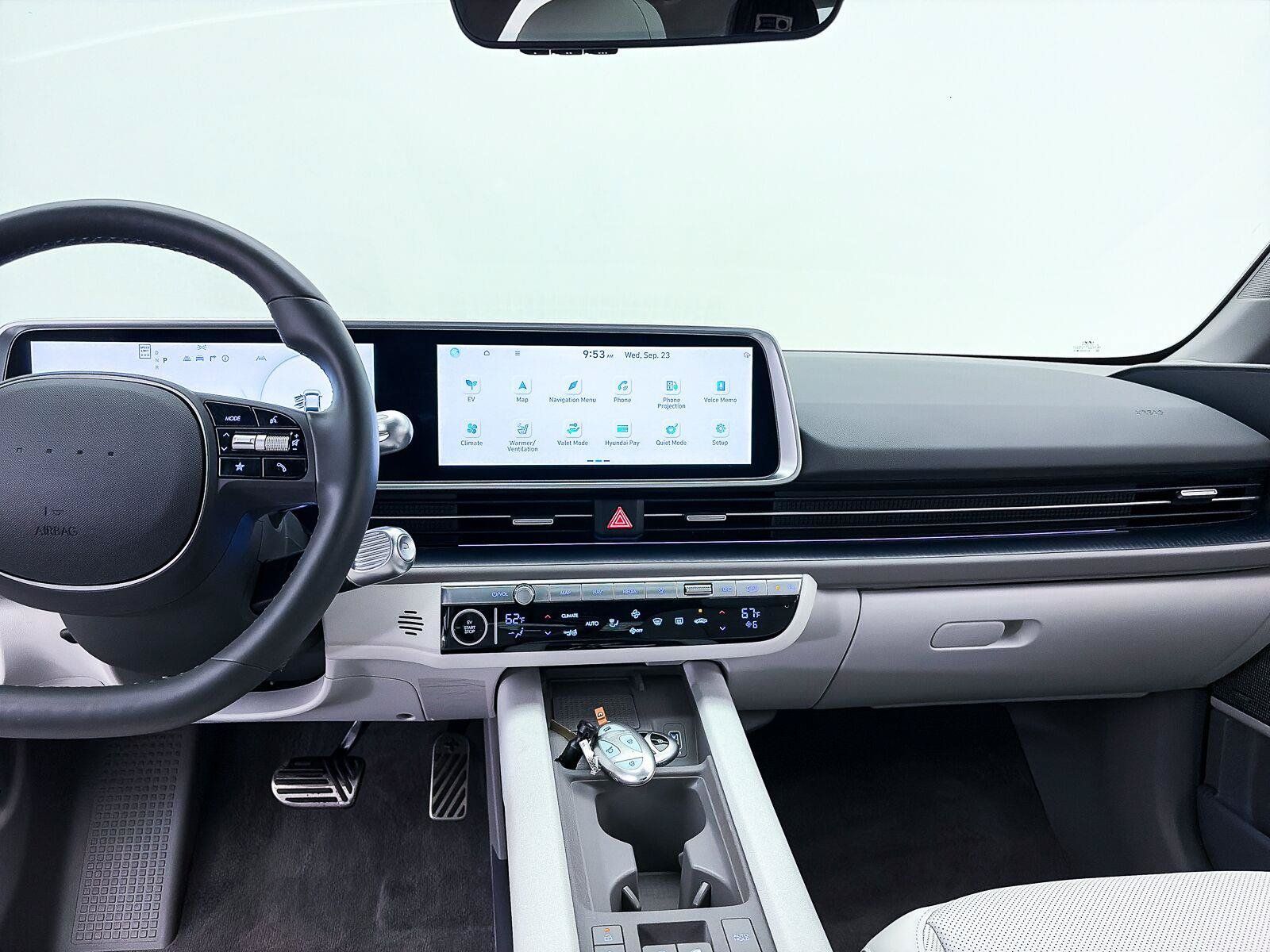 Used 2025 Hyundai Ioniq 6 Limited RWD image 10