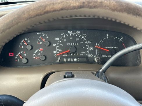 Used 2001 Ford Excursion Limited AWD/4WD image 23