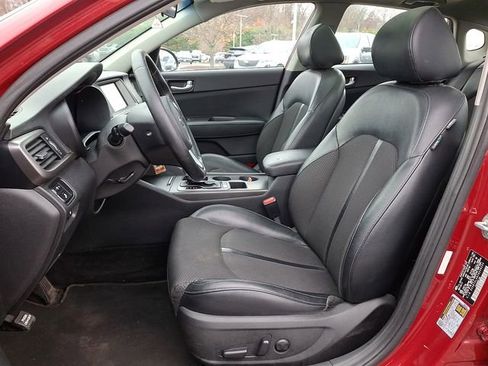 Used 2018 Kia Optima S w/ Panoramic Sunroof Package image 16