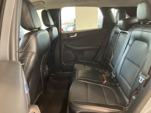 Used 2024 Ford Escape Platinum image 25