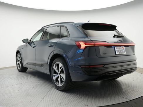 Used 2024 Audi Q8 e-tron Premium AWD/4WD image 3