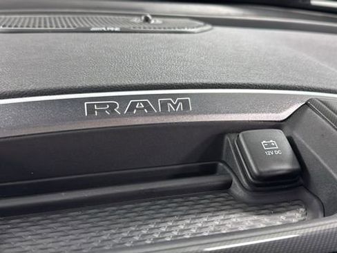 Used 2022 RAM 1500 Laramie w/ Sport Appearance Package AWD/4WD image 32