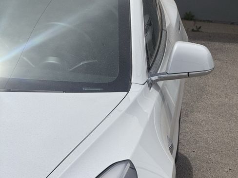 Used 2020 Tesla Model 3 Standard Range RWD image 23