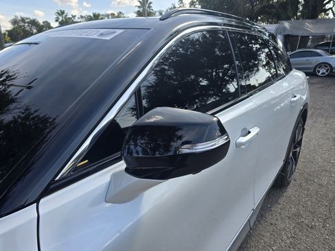 Used 2024 Acura ZDX Type S image 11