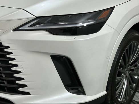 Used 2024 Lexus RX 450h AWD w/ Convenience Package image 14