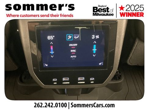 Used 2025 GMC Yukon XL AT4 Ultimate w/ LPO, Floor Liner Package AWD/4WD image 24