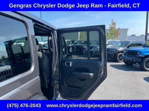 Used 2021 Jeep Wrangler Unlimited Sahara AWD/4WD image 24