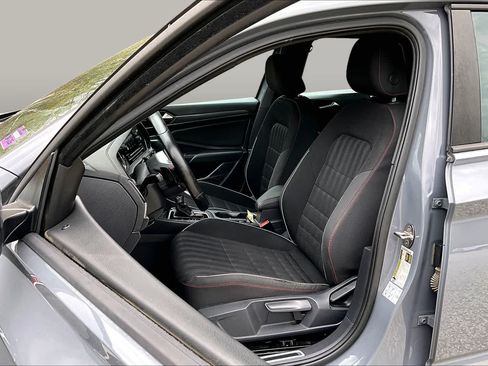 Used 2021 Volkswagen Jetta GLI FWD image 9