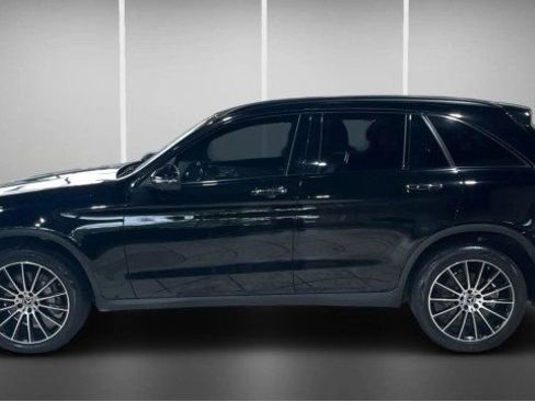 Used 2022 Mercedes-Benz GLC 300 image 5