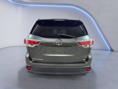 Used 2014 Toyota Highlander Plus image 5