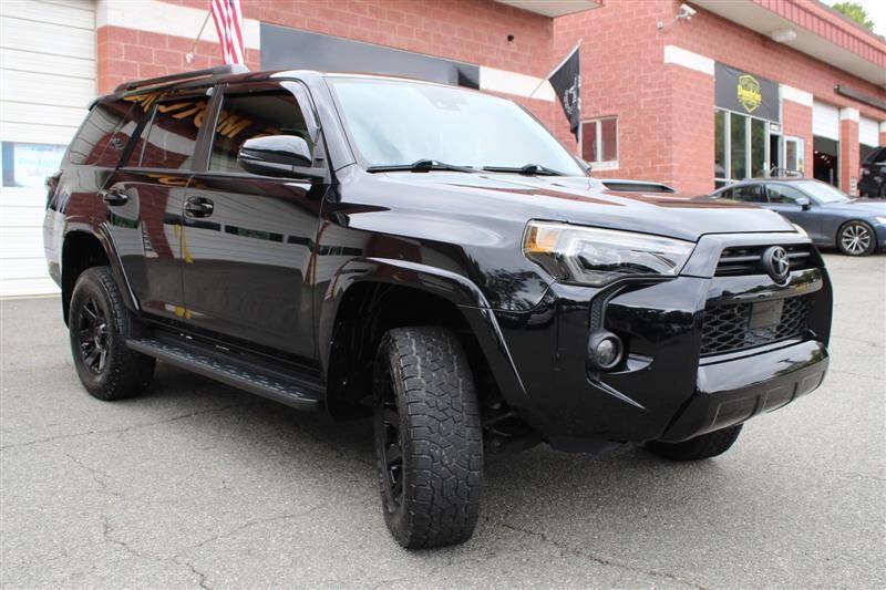 Used 2020 Toyota 4Runner TRD Off-Road Premium AWD/4WD image 7