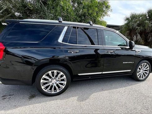 Used 2021 GMC Yukon Denali w/ Denali Ultimate Package image 4