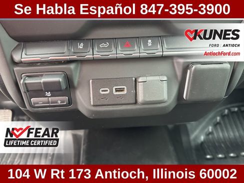 Used 2024 GMC Sierra 2500 Pro w/ Convenience Package image 45