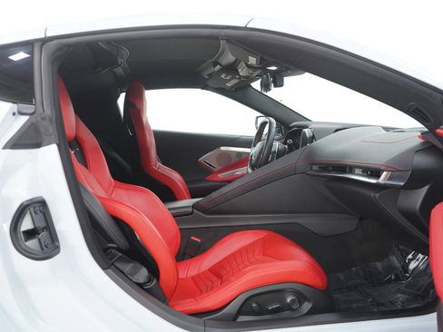 Used 2023 Chevrolet Corvette Stingray Preferred Cpe w/ Z51 Performance Package image 10