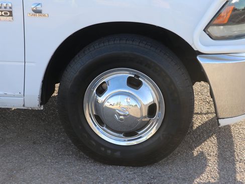 Used 2011 RAM 3500 ST w/ ST Popular Equipment Group RWD image 9
