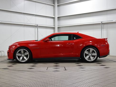 Used 2012 Chevrolet Camaro ZL1 RWD image 4
