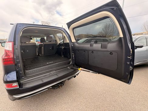 Used 2020 Lexus GX 460 Premium AWD/4WD image 12