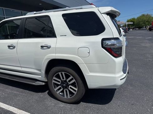 Used 2020 Toyota 4Runner Limited image 8