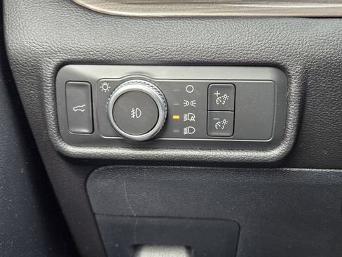 Used 2022 Ford Explorer Limited AWD/4WD image 21