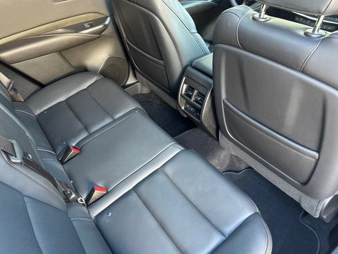 Used 2022 Cadillac XT4 Sport AWD/4WD image 18