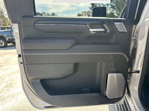 New 2026 GMC Sierra 2500 AT4X w/ LPO, Black Badging Package image 22