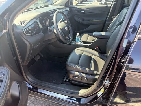 Used 2020 Buick Encore GX Essence FWD image 22
