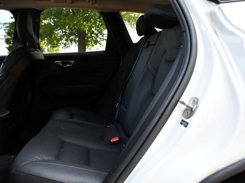 Certified 2023 Volvo XC60 B5 Plus w/ Climate Package AWD/4WD image 14