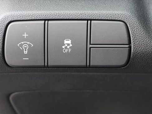 Certified 2026 Hyundai Elantra Sport FWD image 13