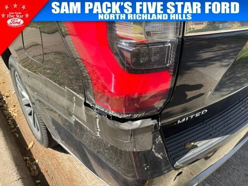 Used 2020 Ford Expedition Max Limited image 8