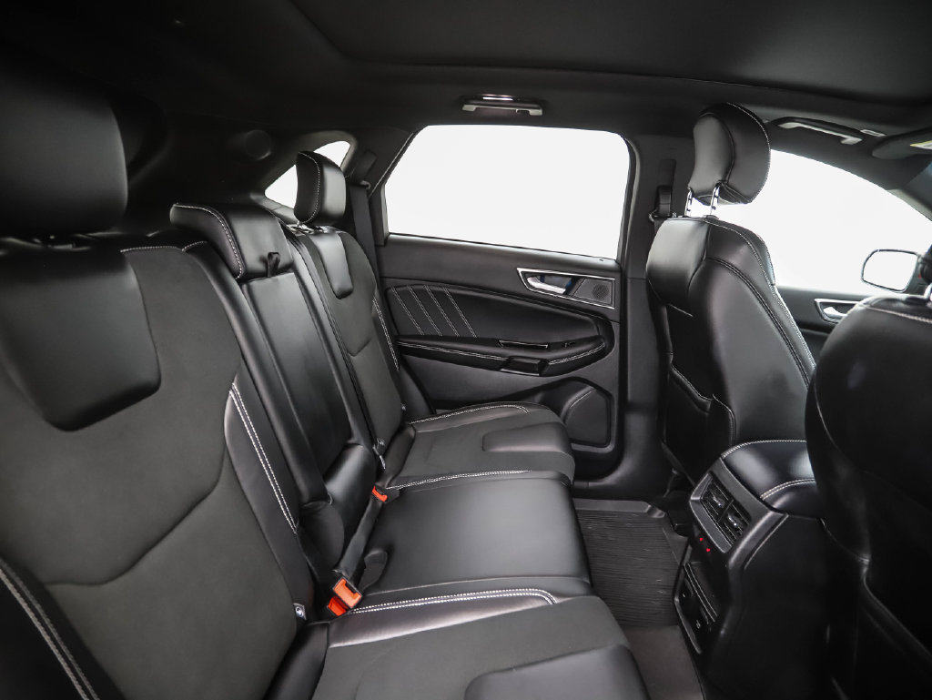 Used 2019 Ford Edge ST w/ Equipment Group 401A AWD/4WD image 28