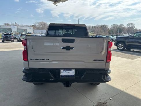 New 2026 Chevrolet Silverado 1500 ZR2 w/ LPO, Dark Essentials Package AWD/4WD image 6