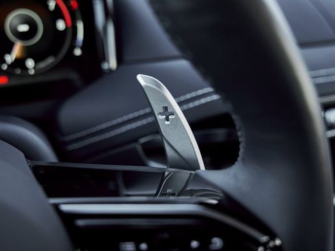 Used 2024 Aston Martin DB12 Coupe image 46