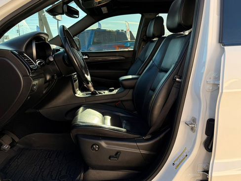 Used 2020 Jeep Grand Cherokee High Altitude image 15