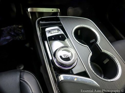 New 2025 Cadillac Lyriq Sport w/ LPO, Floor Liner Package image 18