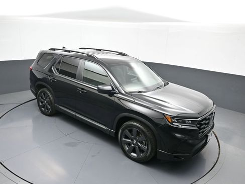 Certified 2023 Honda Pilot Sport image 35
