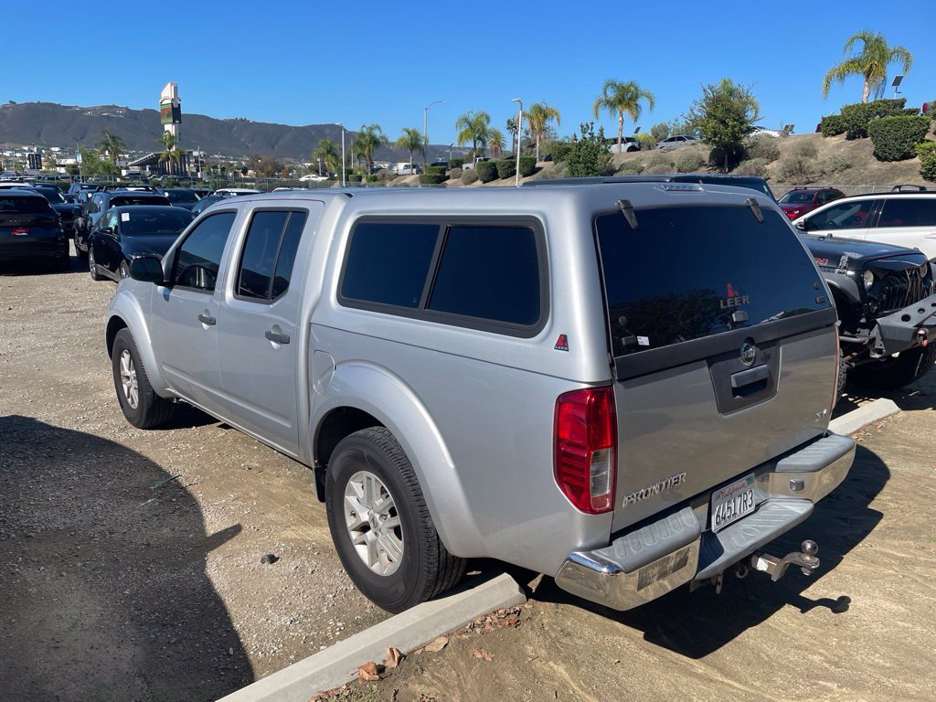 Used 2018 Nissan Frontier SV RWD image 5