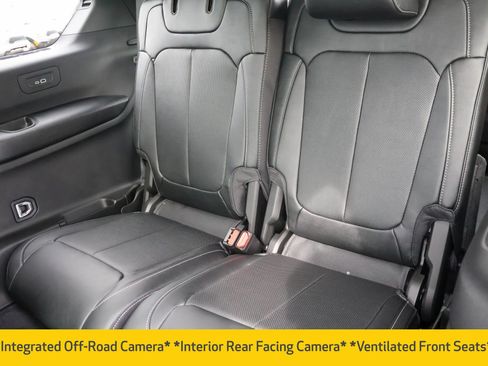 New 2026 Jeep Grand Cherokee L Limited image 17