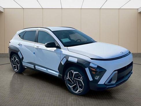 New 2026 Hyundai Kona SEL Premium FWD image 2