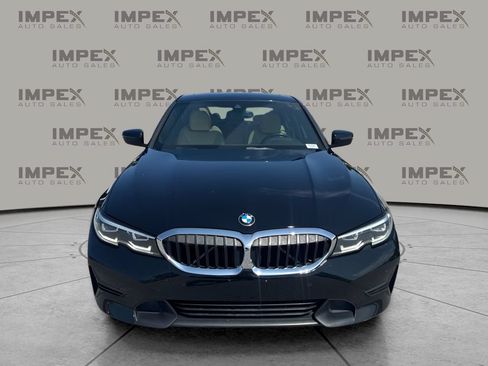 Used 2022 BMW 330i xDrive Sedan w/ Driving Assistance Package AWD/4WD image 6