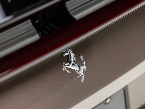 Certified 2025 Ferrari 12Cilindri image 40