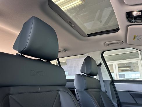 New 2025 Hyundai Santa Fe XRT image 18