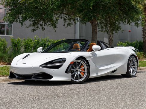 Used 2020 McLaren 720S Spider RWD image 33