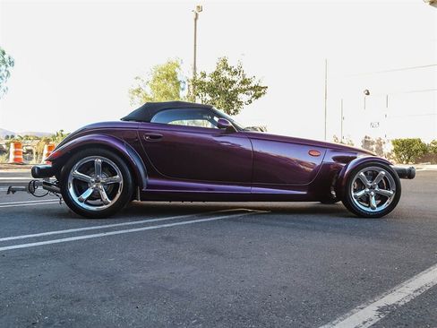 Used 1999 Plymouth Prowler image 11