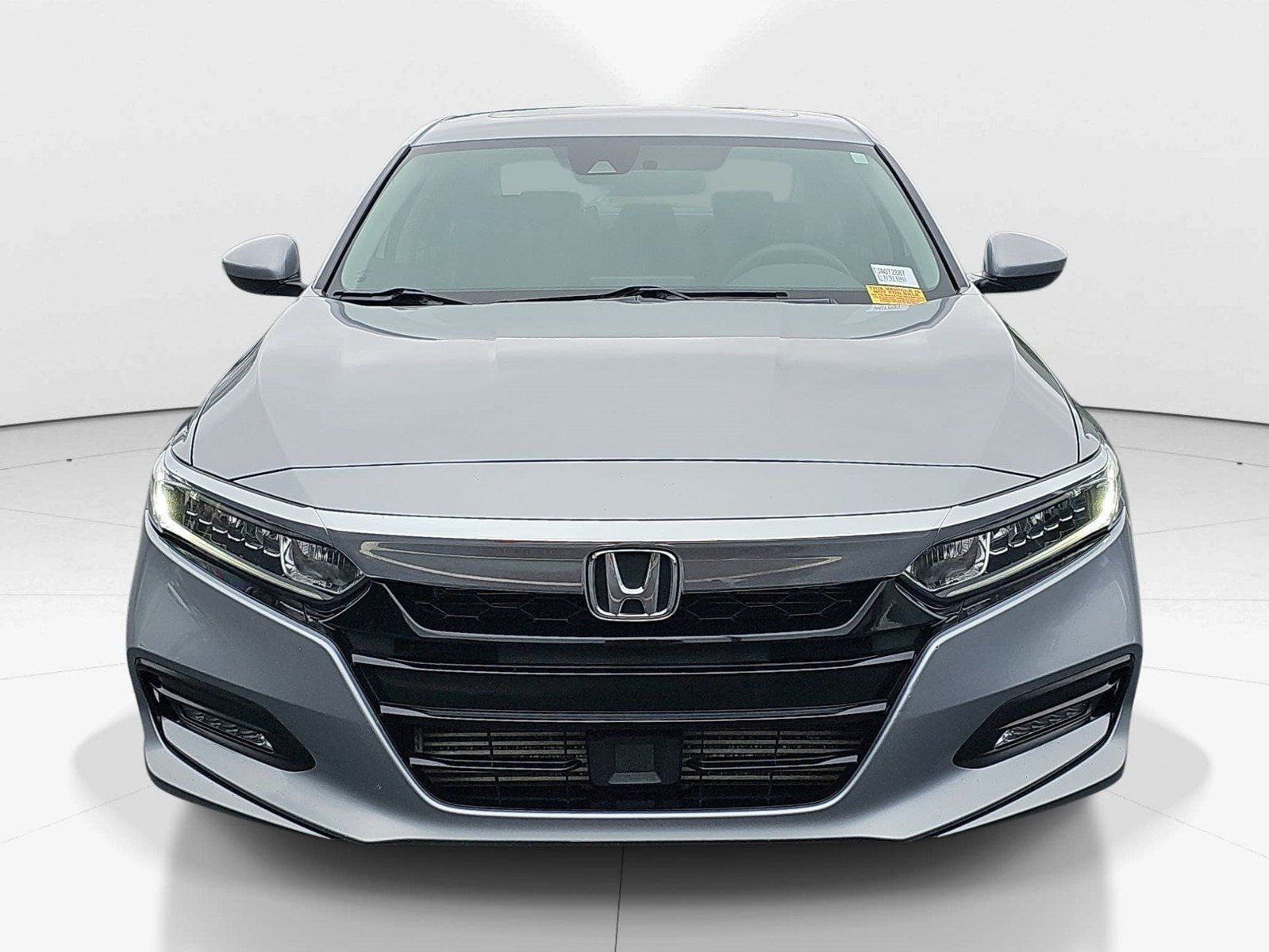 Used 2018 Honda Accord EX image 8
