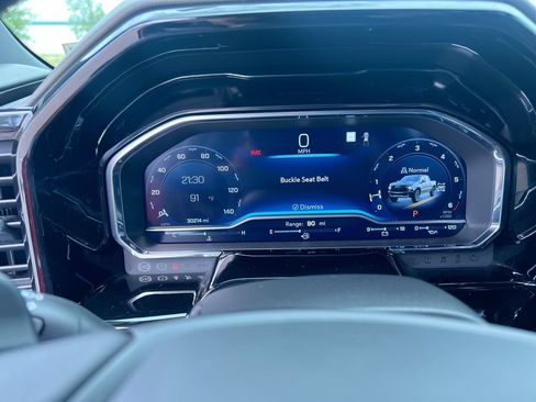 Used 2023 Chevrolet Silverado 1500 ZR2 AWD/4WD image 20