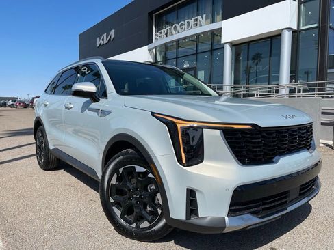 New 2026 Kia Sorento S image 1
