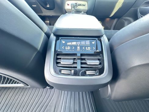 Used 2017 Volvo XC90 T6 R-Design w/ Vision Package AWD/4WD image 22