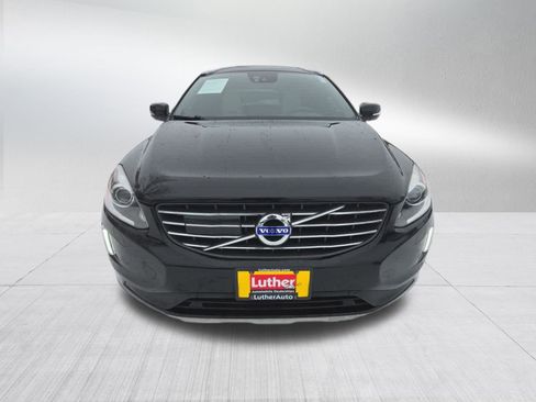 Used 2016 Volvo XC60 T6 Platinum w/ Inscription Package image 8